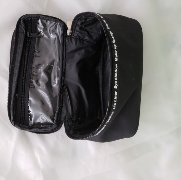 2 makeup bags, Polo Sport and Essentials Bag - Picture 5 of 6